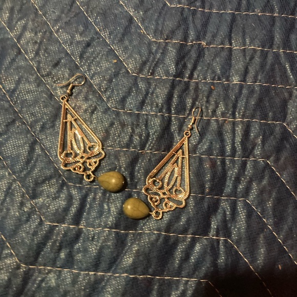 5 pairs of earrings - Picture 4 of 8